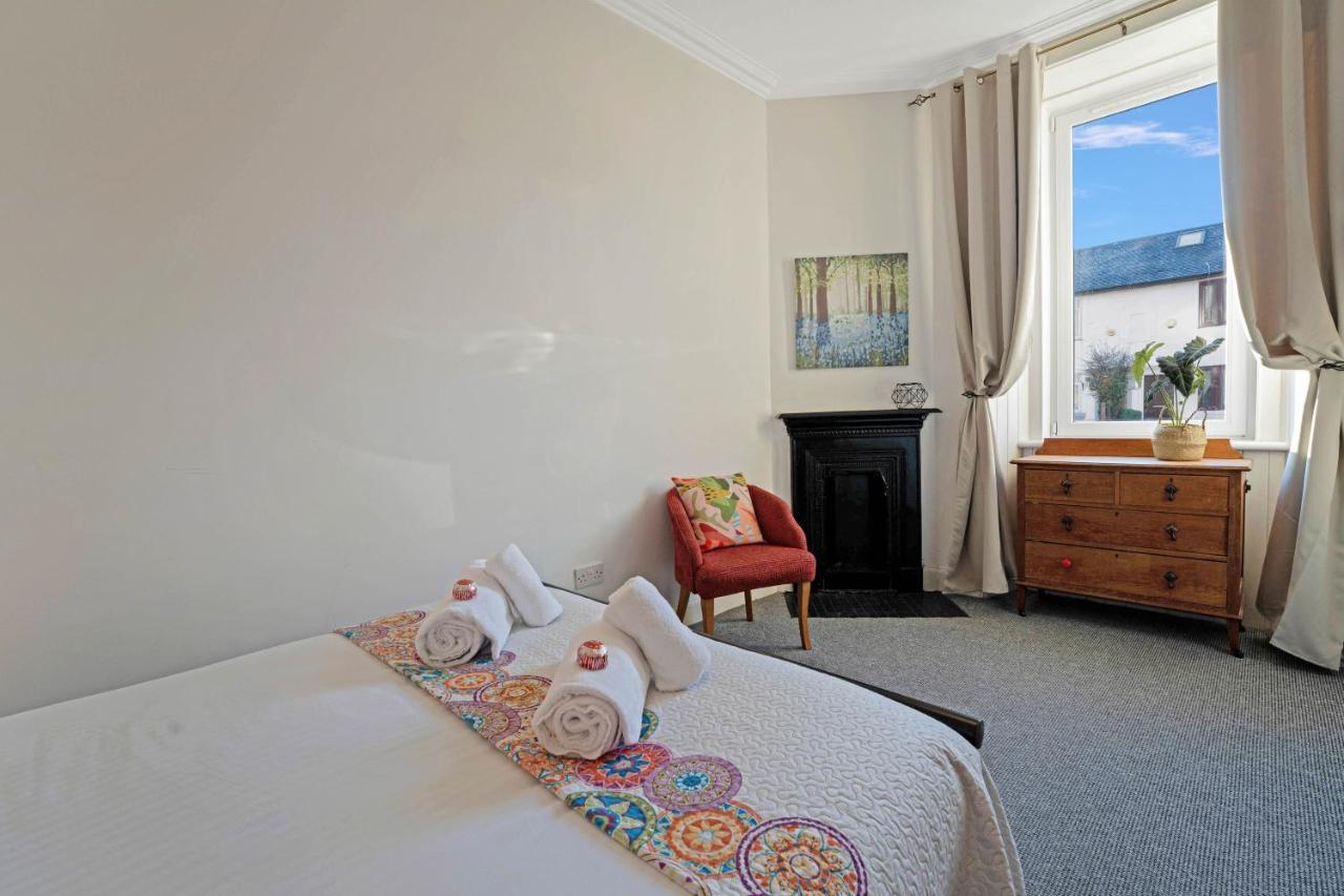 Cozy With Character Logie Main Door Flat Эдинбург